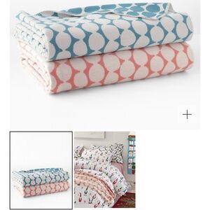 NWT Garnet Hill Susan Hable Artisan Reversible Twin Blanket